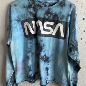 Long sleeve nasa crop top